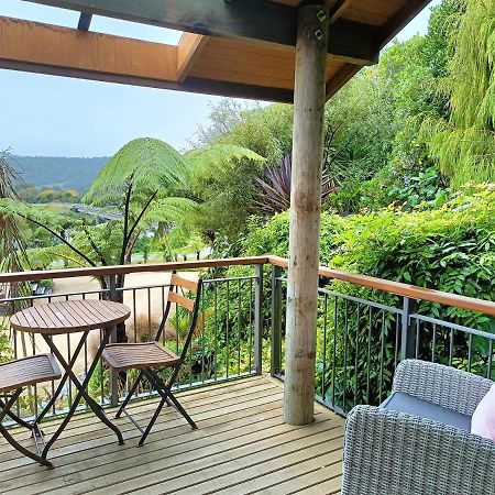 Riverstone Retreat Karamea エクステリア 写真